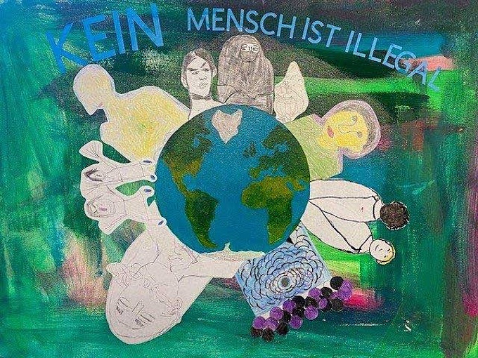 Fertiges Plakat mit der Aufschrift "Kein Mensch ist illegal".