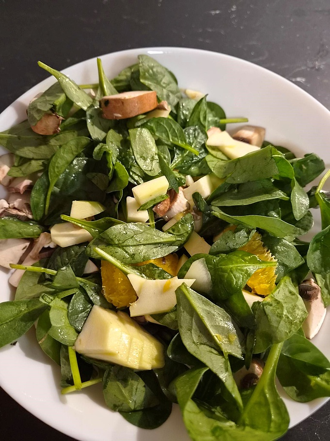Spinatsalat.